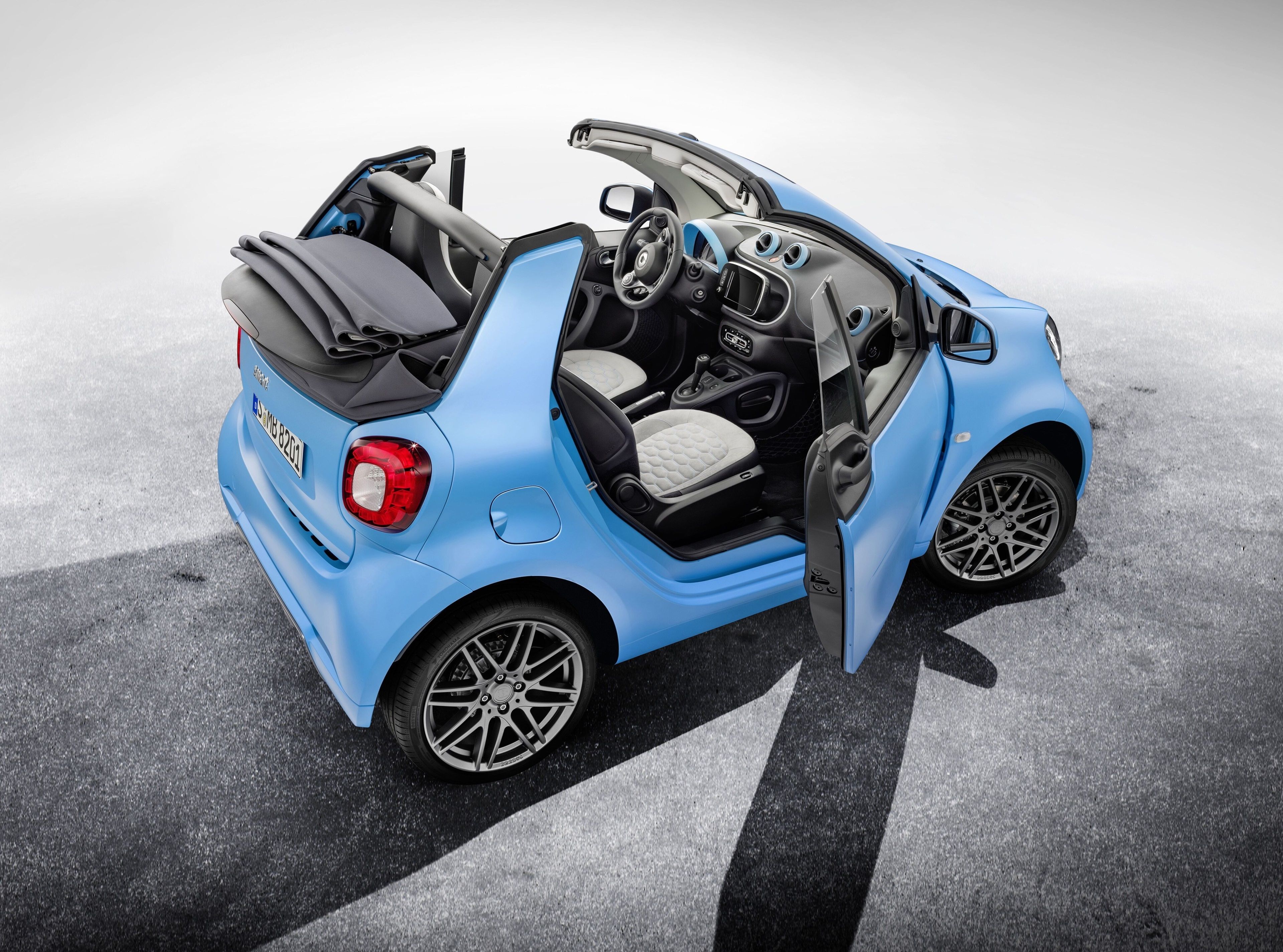 smart fortwo cabrio 4k awesome wallpaper HD. Cute Rides