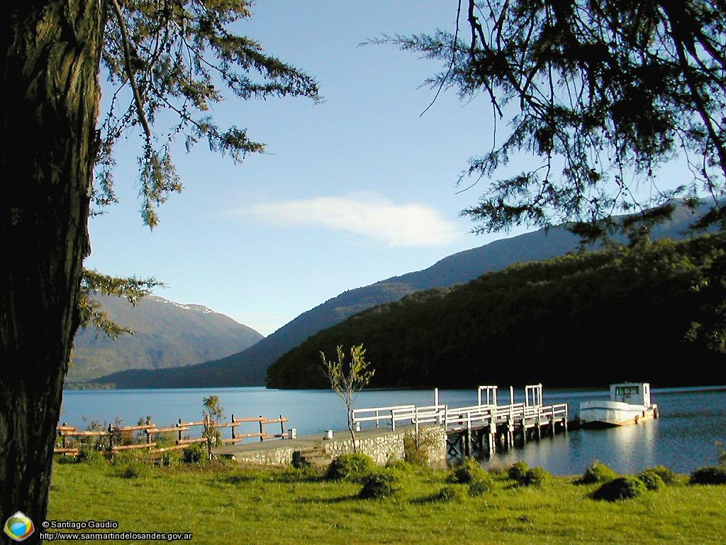 Muelle del lago Nonthué Martin de los Andes