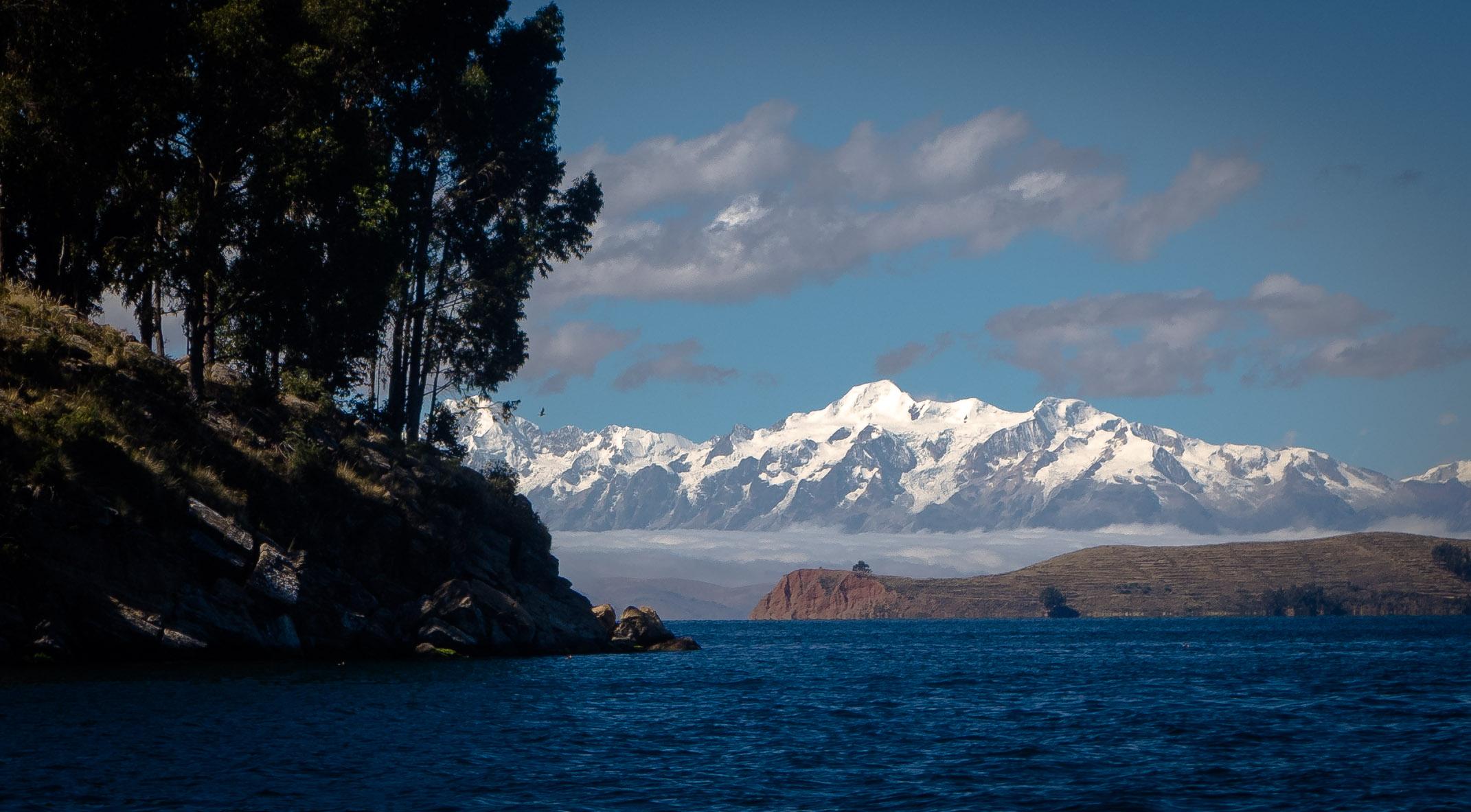 Lake Titicaca, Bolivian Side. [OC] 2142x1183