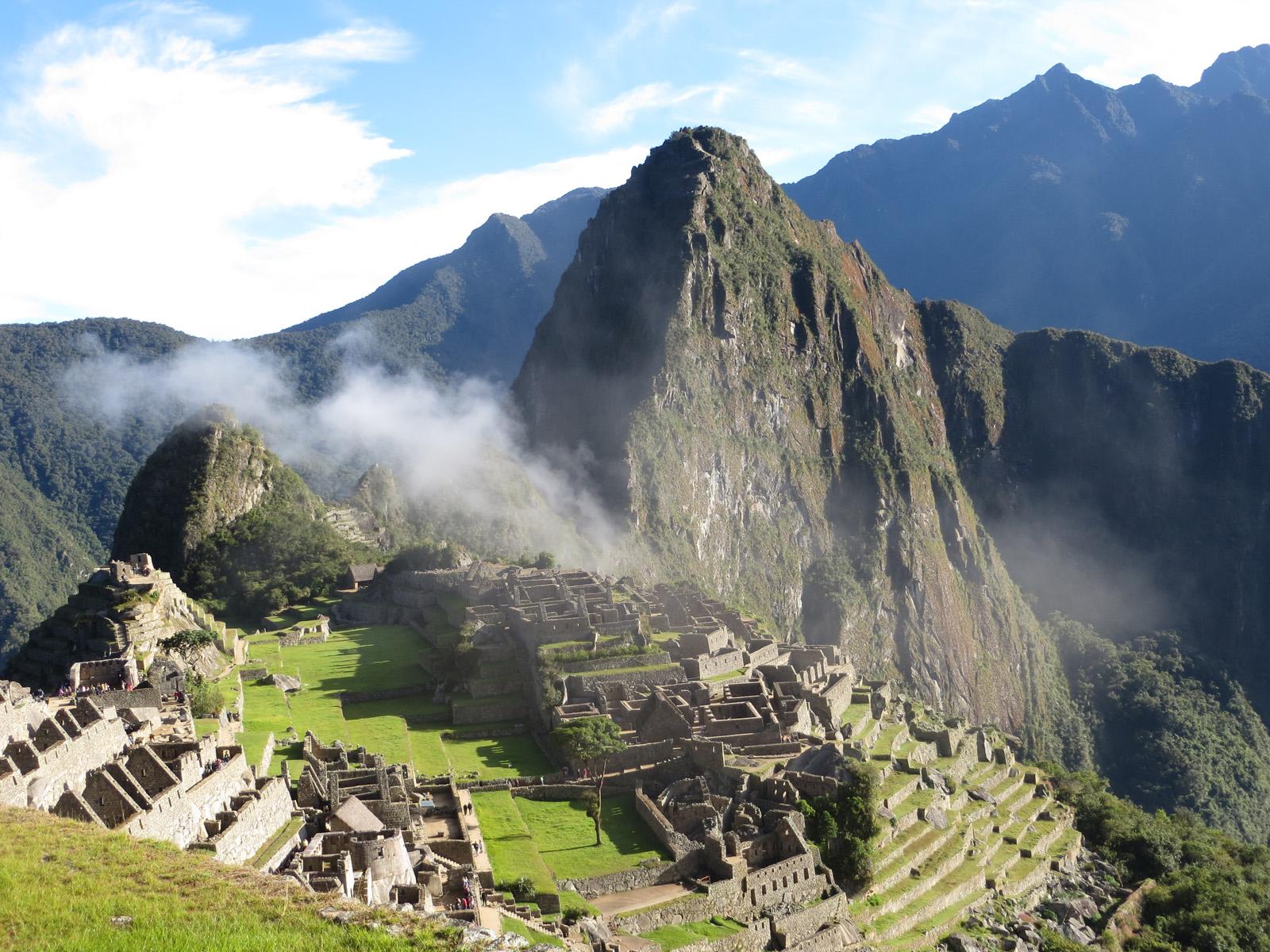 Basic DO's and DON'Ts when visiting Machu Picchu