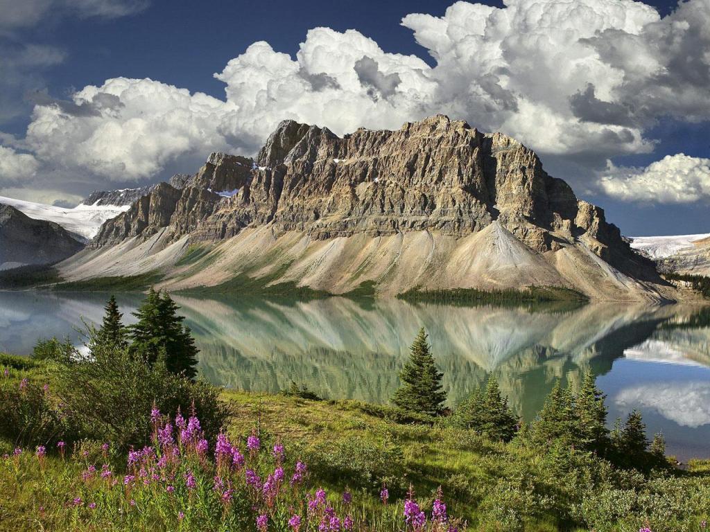 Canadian Rockies Wallpaper
