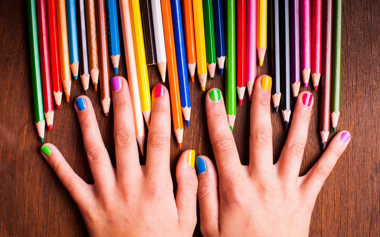 Colored Pencils Hands & Nails wallpaper. Colored Pencils Hands