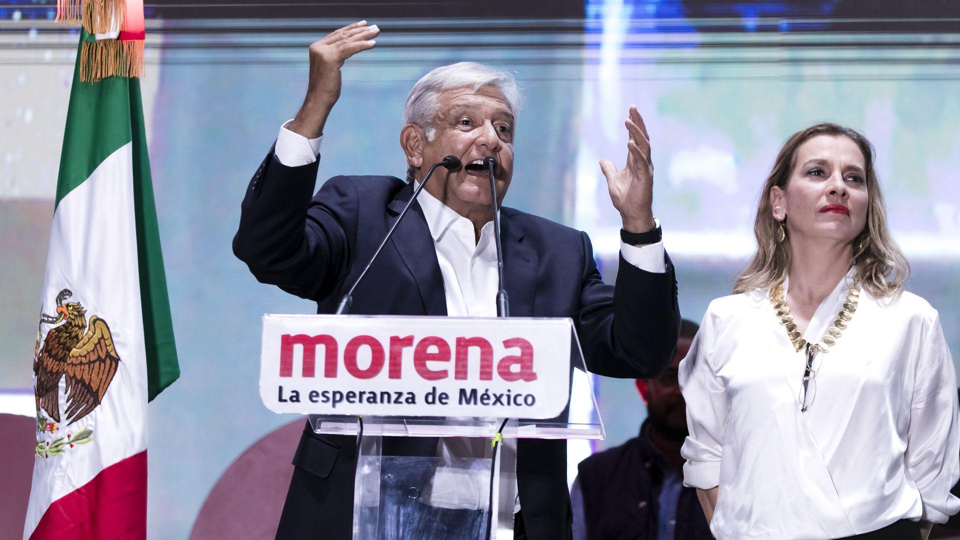 Mexico's AMLO tests populist credentials in airport fight