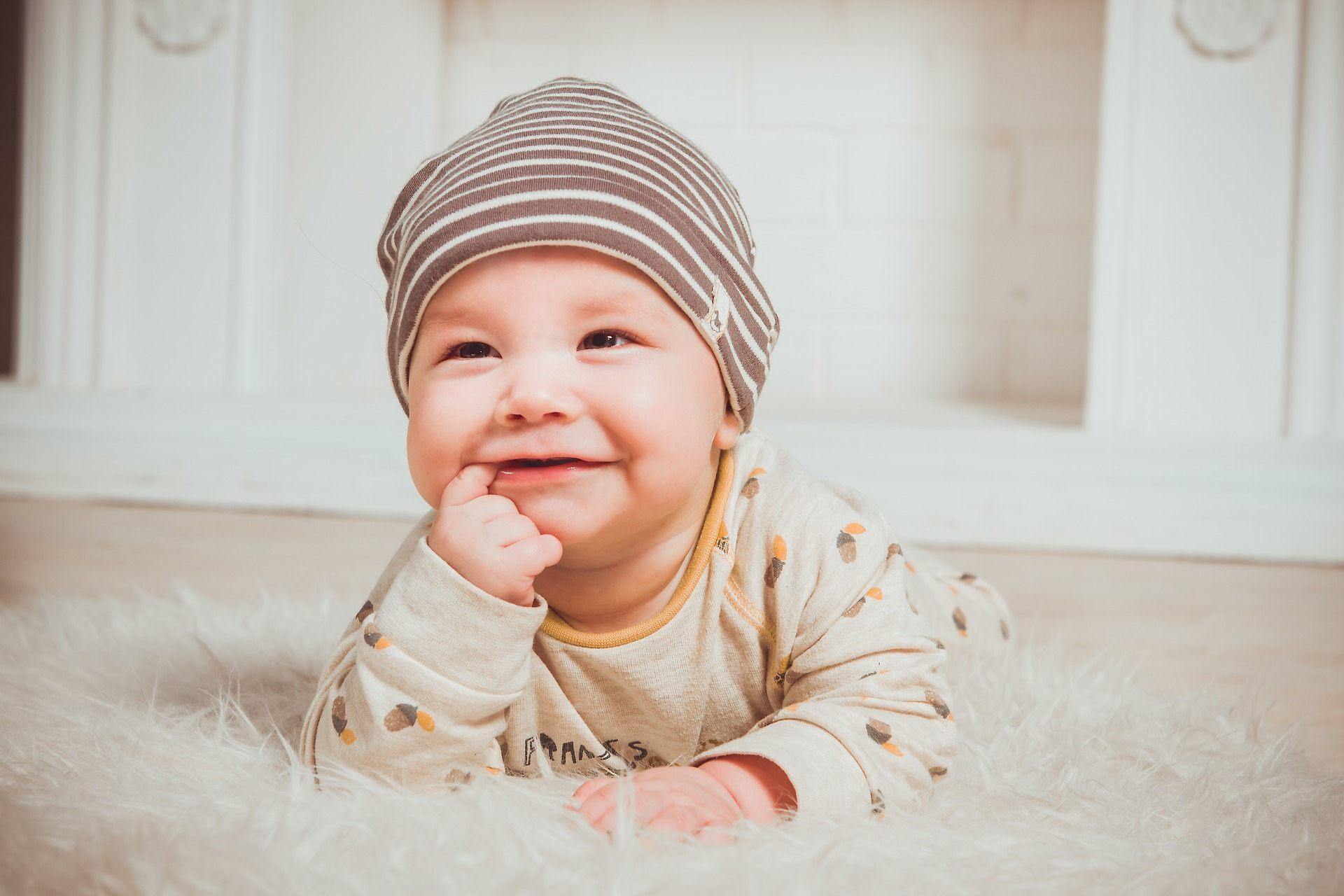 Cute Smiling Babies Wallpaper