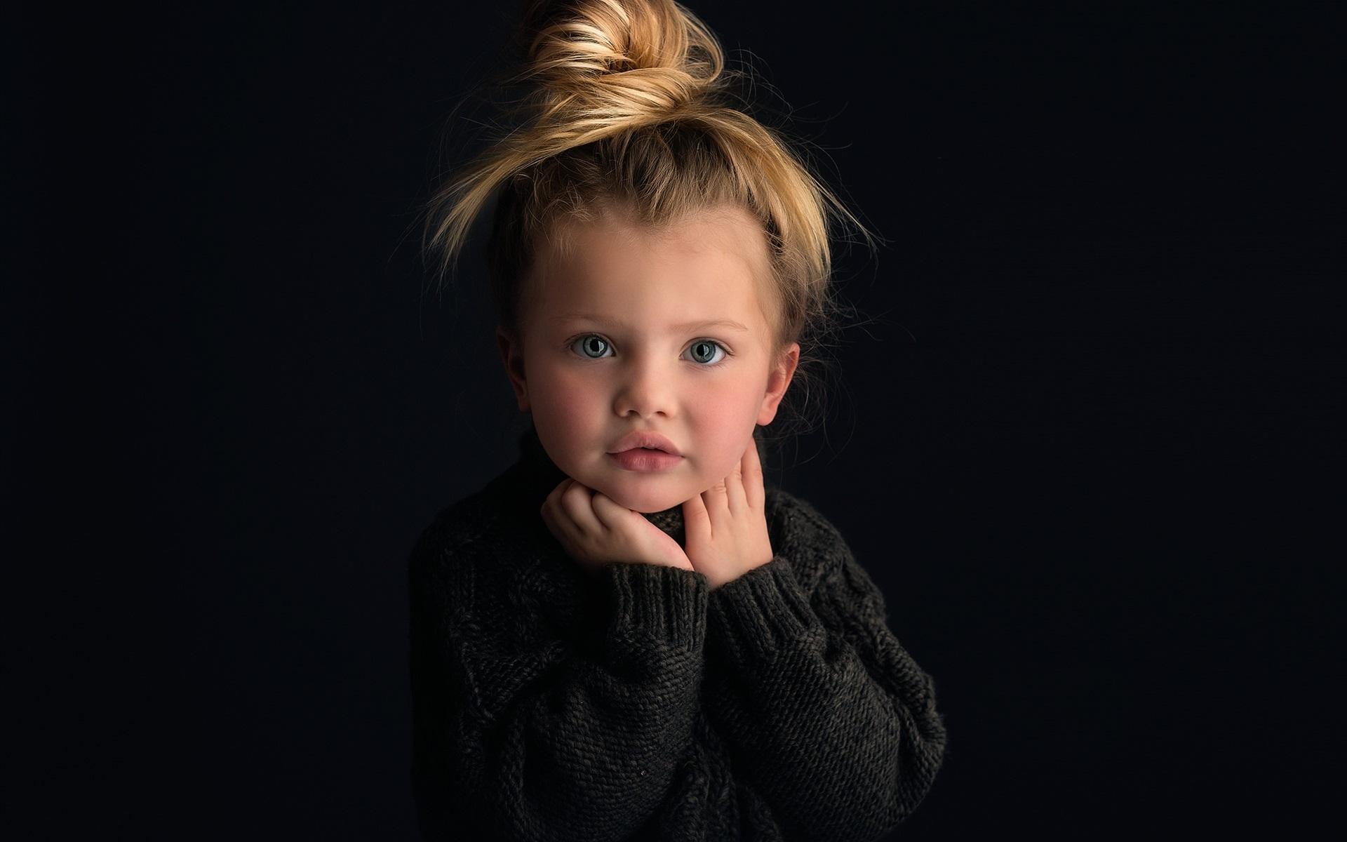 Wallpaper Cute baby girl, portrait, blonde, black background
