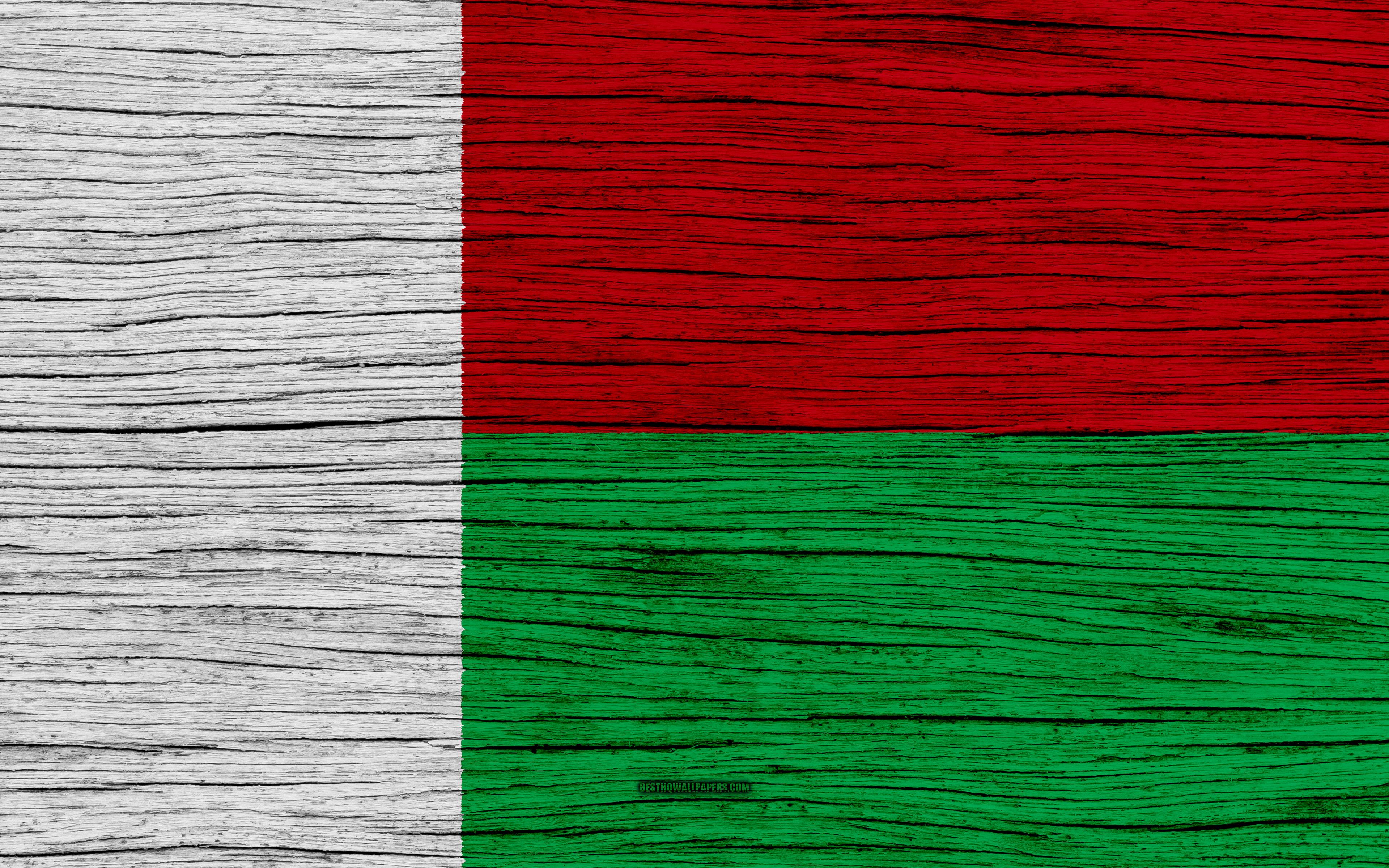 Download wallpaper Flag of Madagascar, 4k, Africa, wooden texture