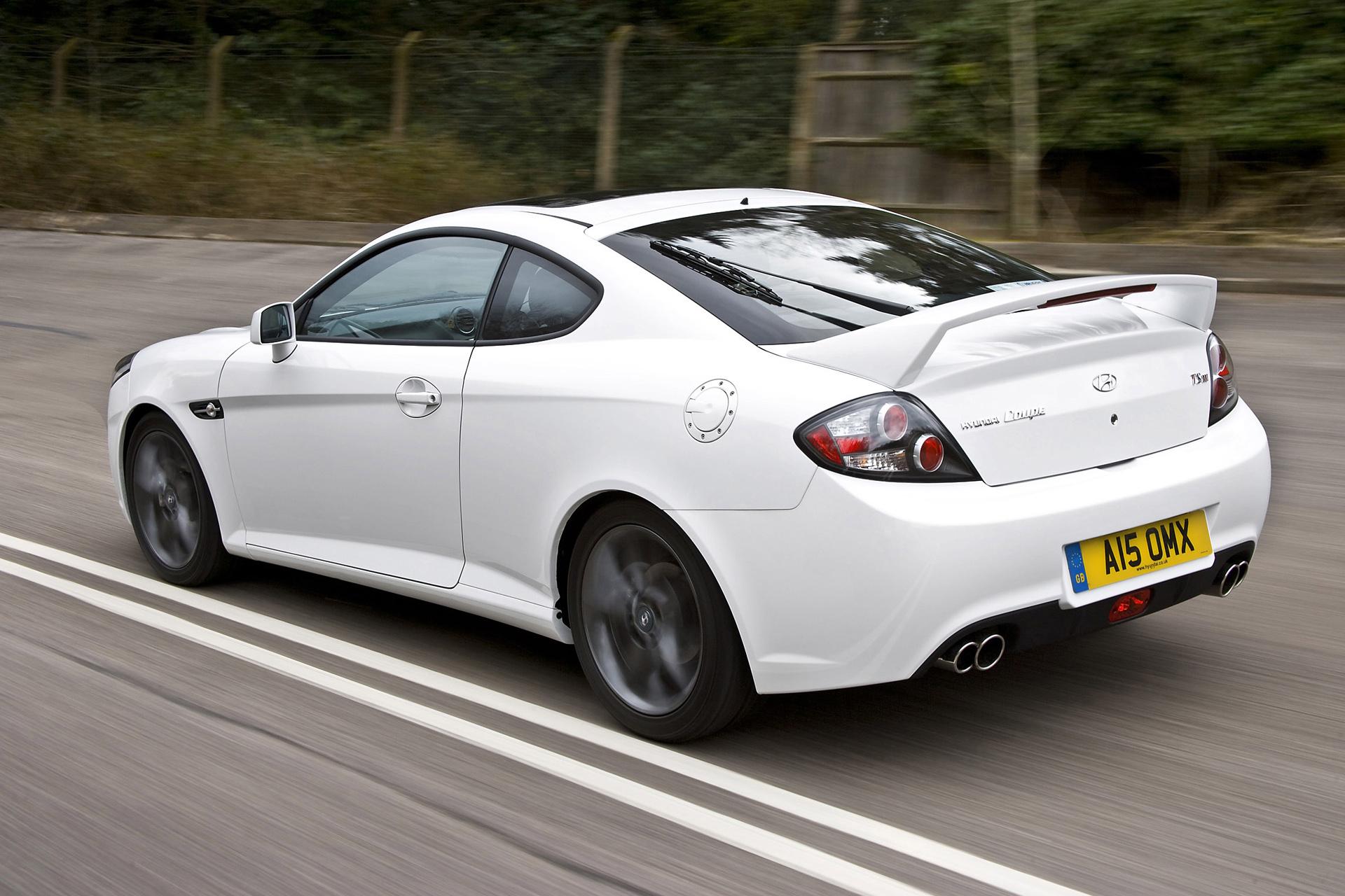 Hyundai Coupe picture. Hyundai photo gallery