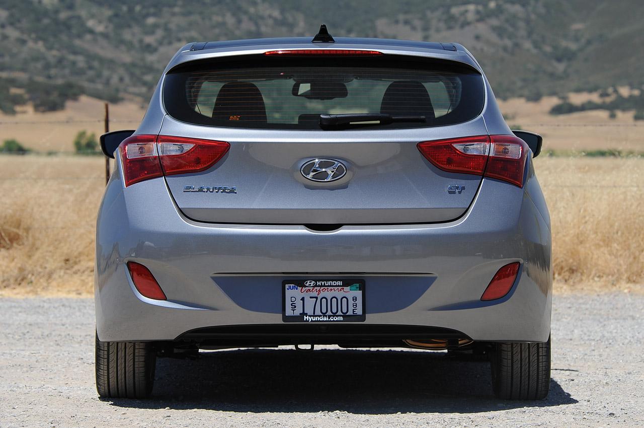 Подрамник hyundai elantra hd