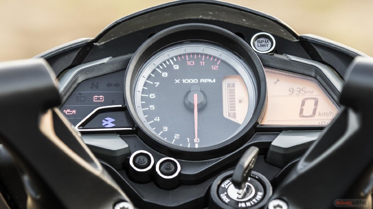 image of Bajaj Pulsar NS160. Photo of Pulsar NS160