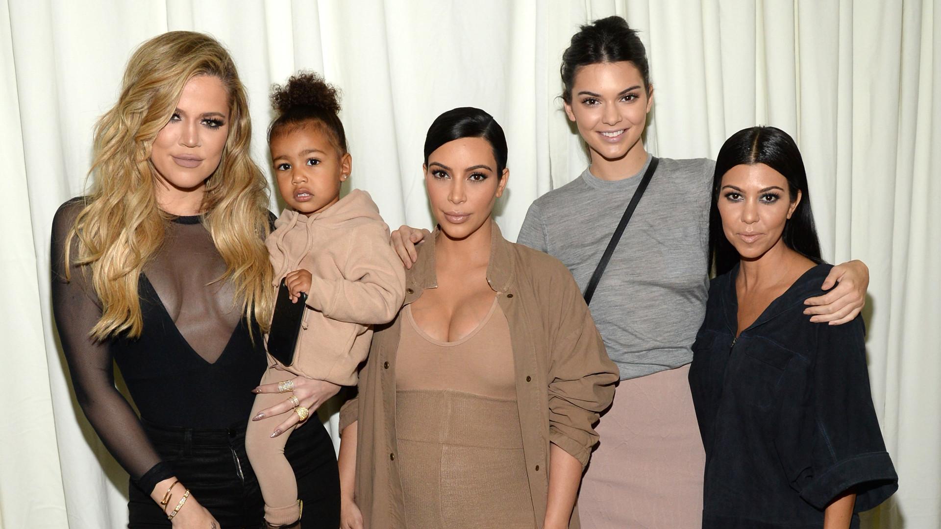 You still can't stop watching 'Keeping Up With the Kardashians, ' 10