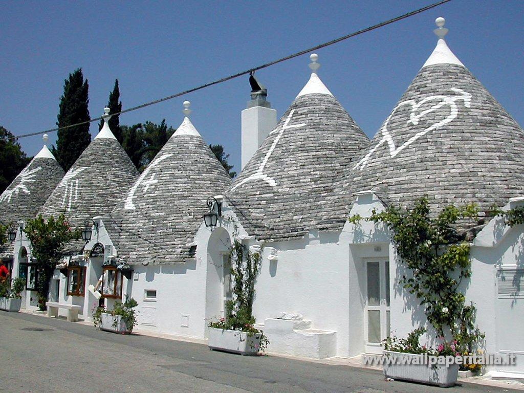 Alberobello Wallpaper 15 X 768
