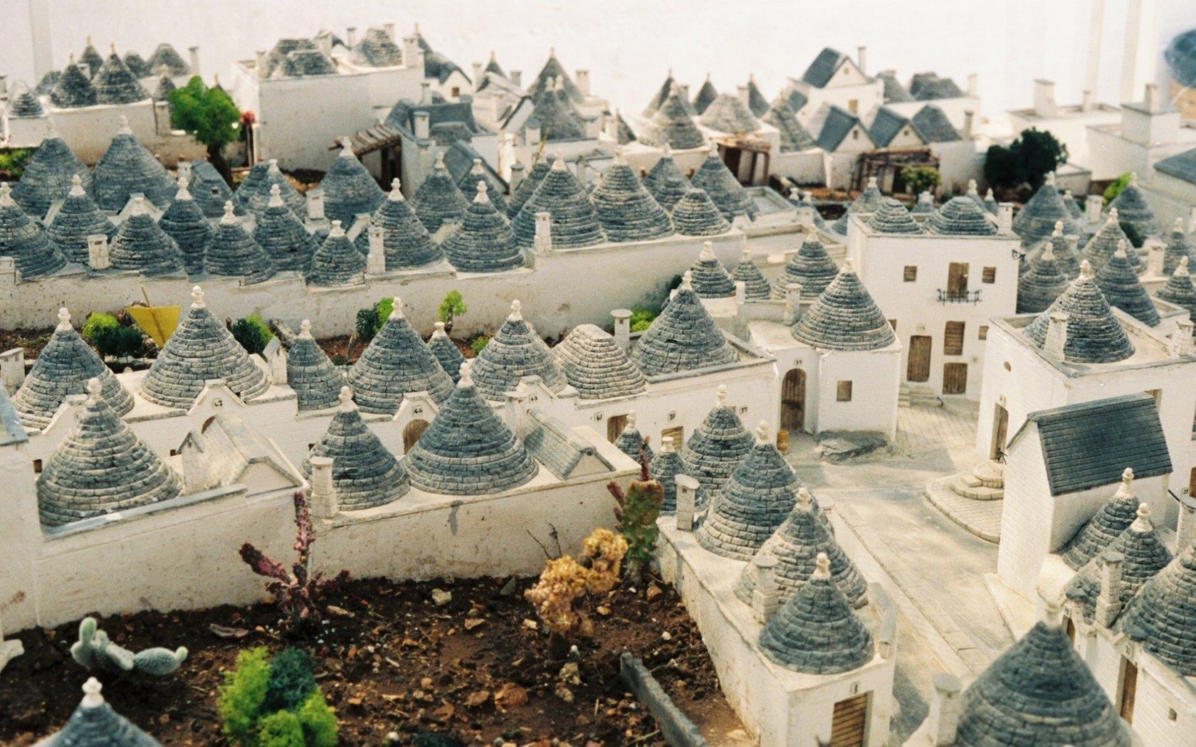 Alberobello Wallpaper 8 X 1050