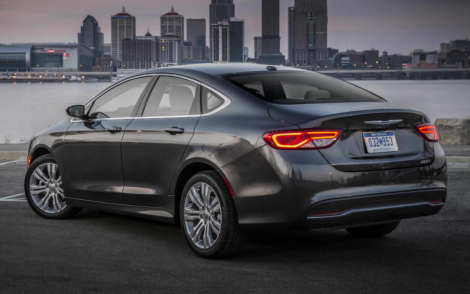 Chrysler 200 Limited and HD Image
