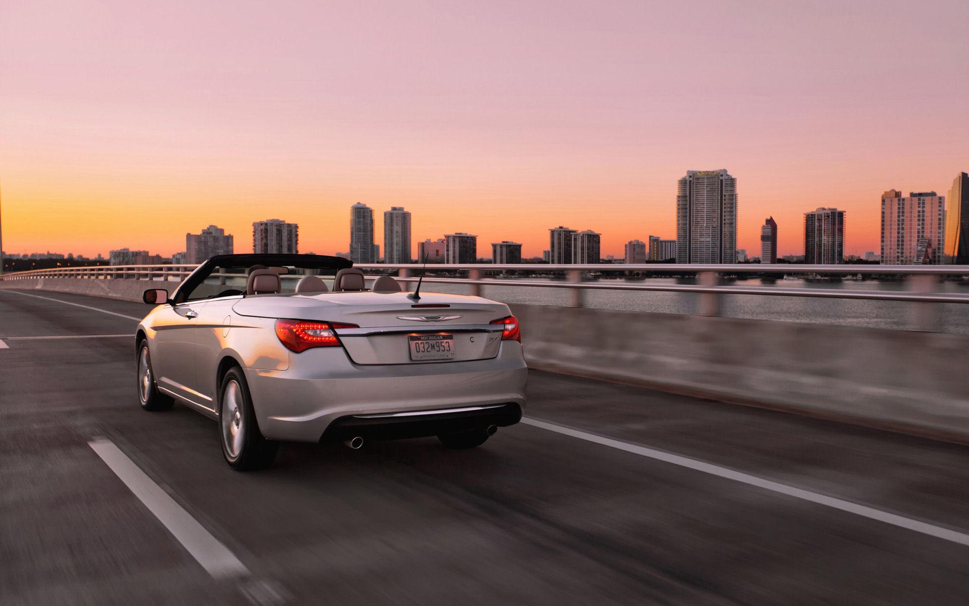 Chrysler 200 Sedan, Convertible Widescreen Wallpaper