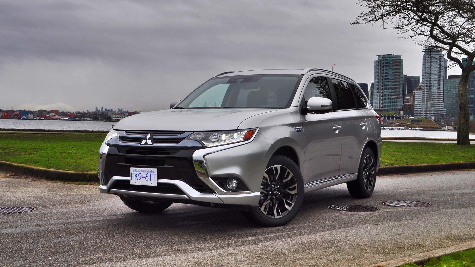 Mitsubishi Outlander PHEV First Drive Review