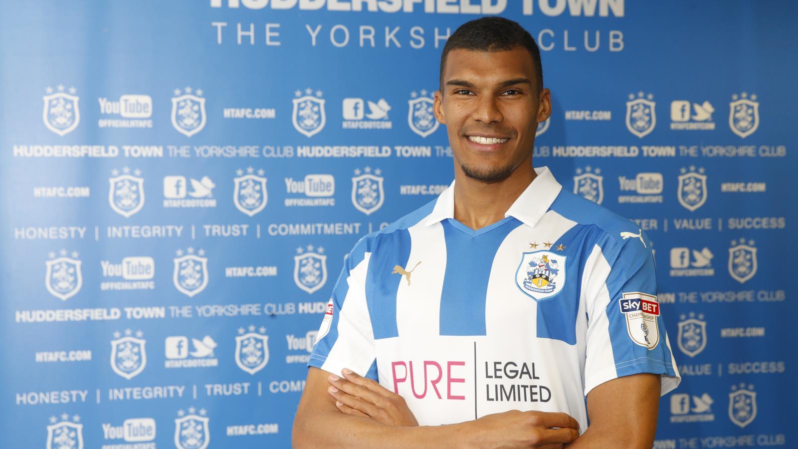 TRANSFER: COLLIN QUANER JOINS HUDDERSFIELD TOWN