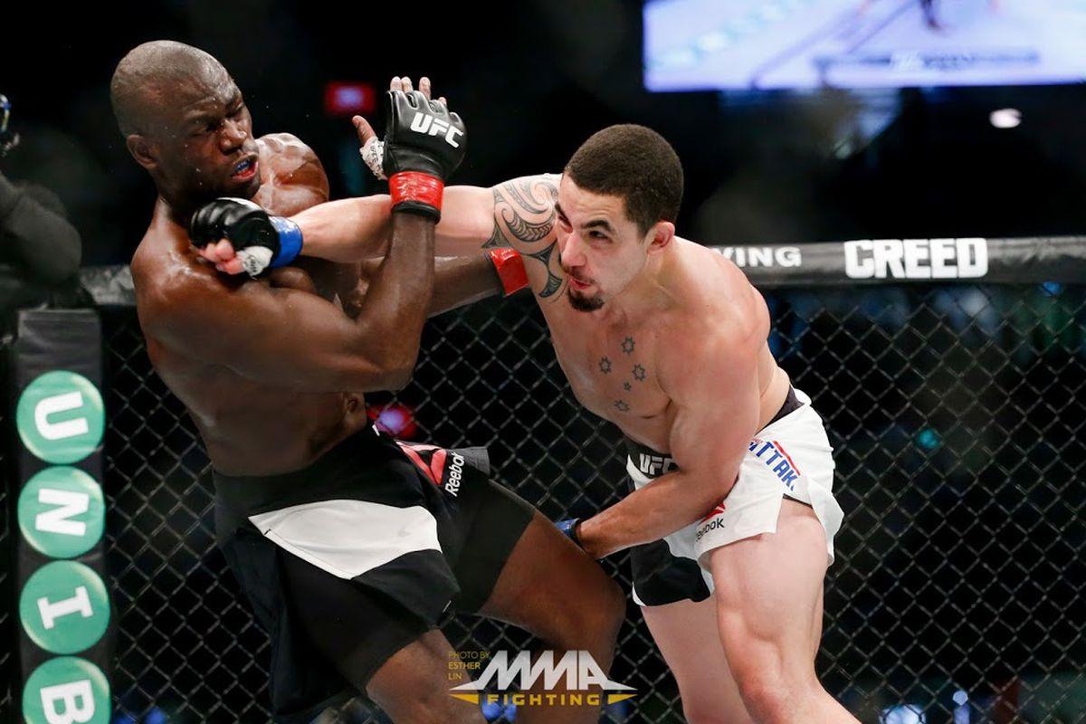 UFC 193 results recap: Robert Whittaker vs Uriah Hall fight review