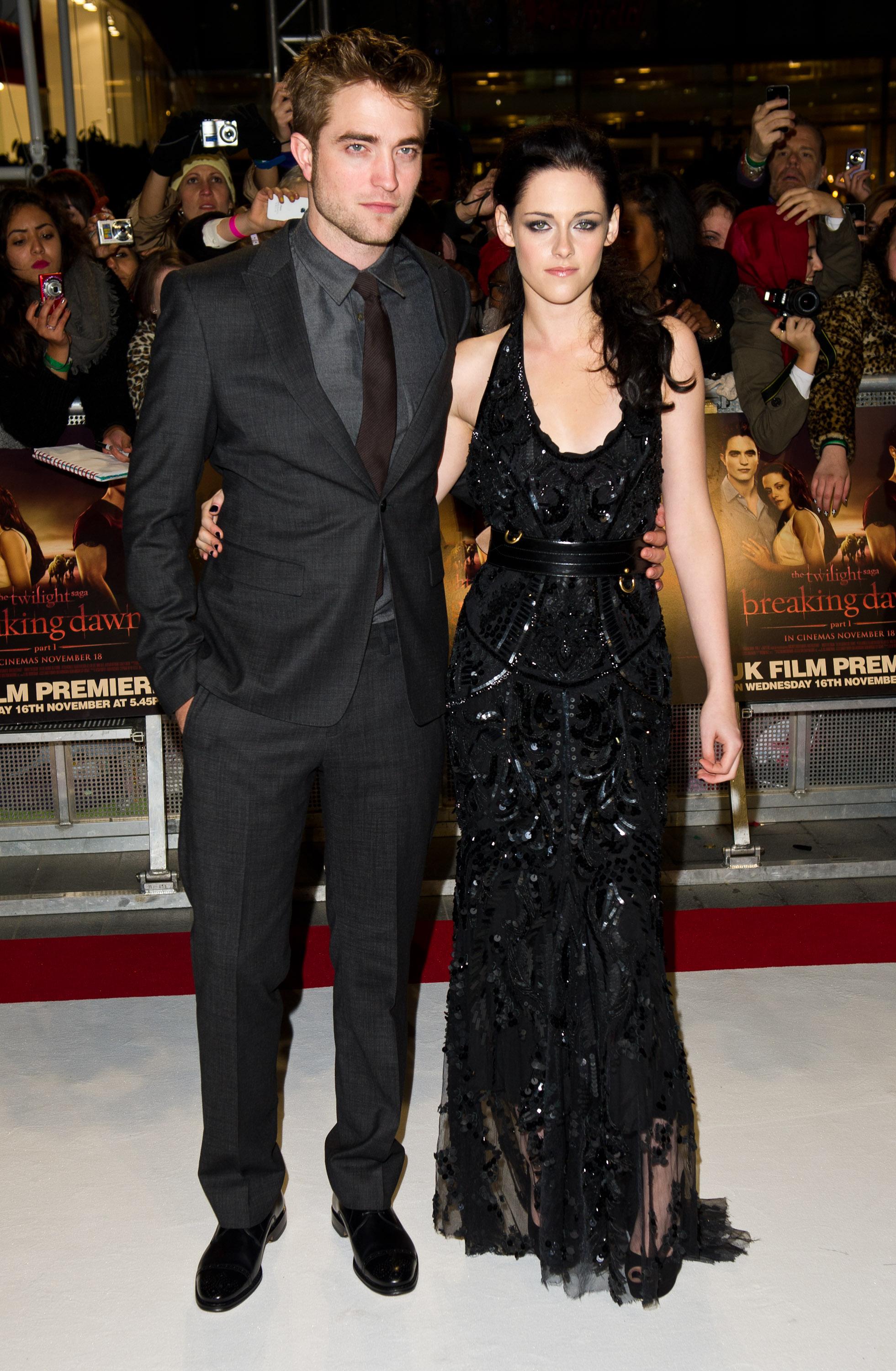 Robert Pattinson Praises Ex Kristen Stewart as Powerhouse