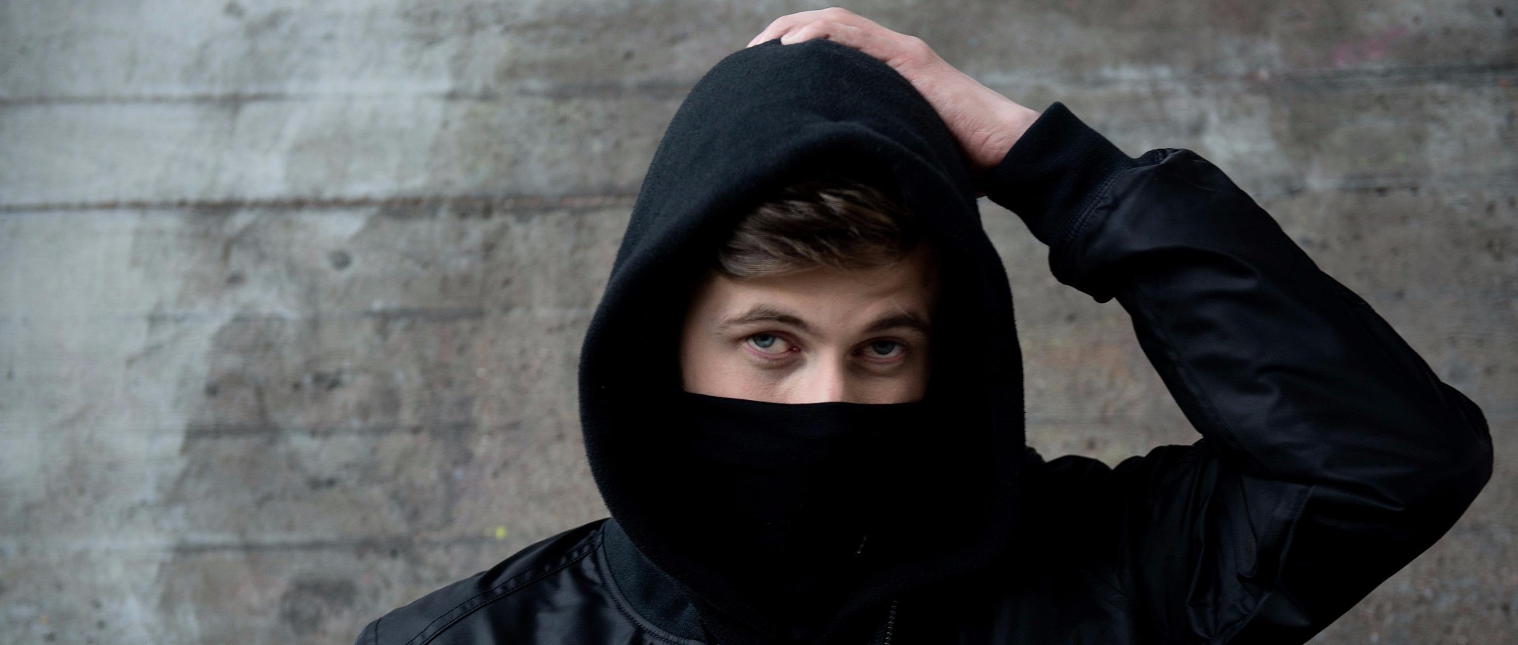 This Is Why Alan Walker Hides His Face From The Public. Teenage