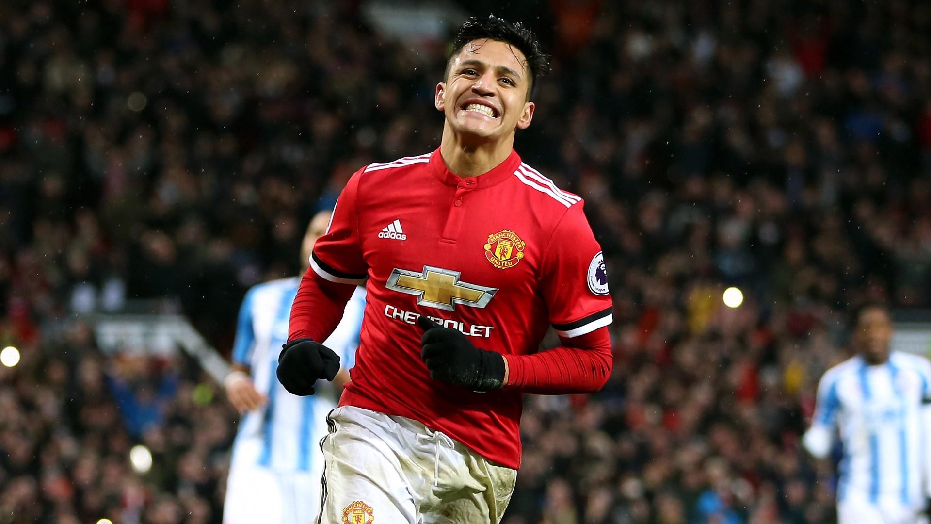 What is Alexis Sanchez's net worth and how much does the Man Utd