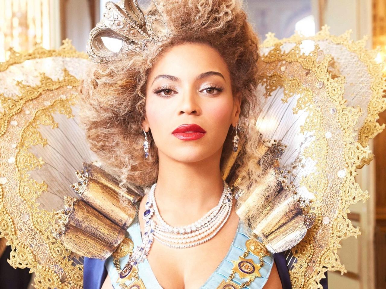 Watch Part 1 & 2 Of Beyoncé's Self Titled Documentary