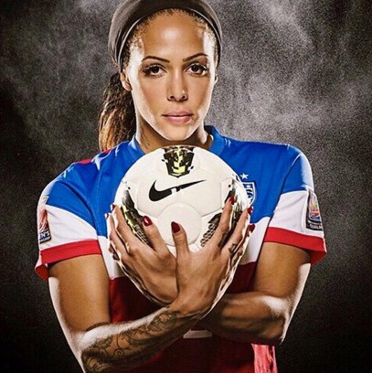 Hot Picture Of Sydney Leroux Which Will Make You Crave For Her