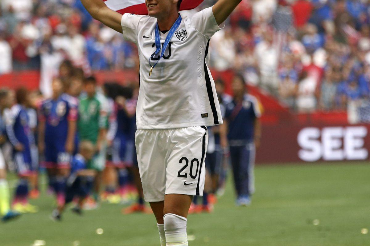 The Daily Dirt: Abby Wambach rides off into the sunset South