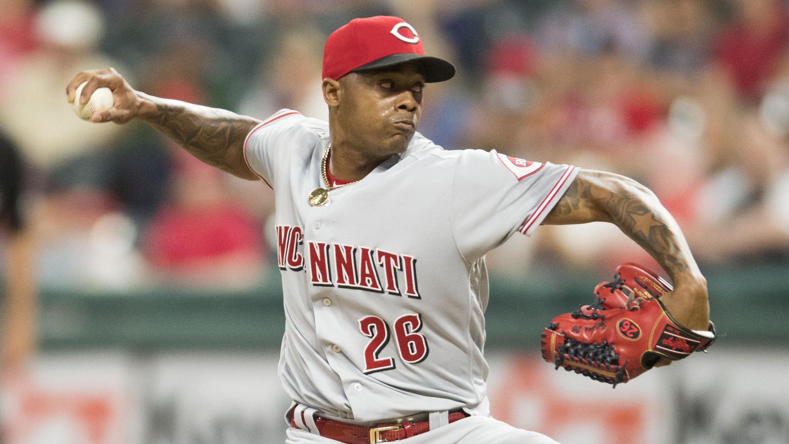 Reds' Raisel Iglesias may see expanded role beyond closing in 2019