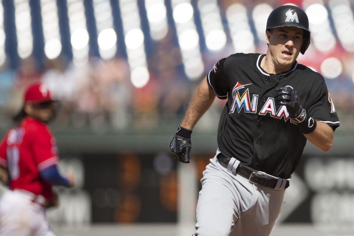 Why Marlins rejected other teams and sent J.T. Realmuto to Phillies