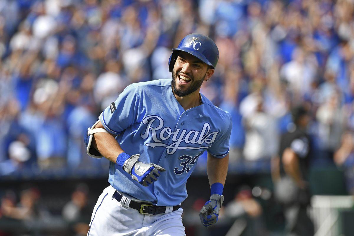 Eric Hosmer Signs Eight Year Contract With Padres The Monster