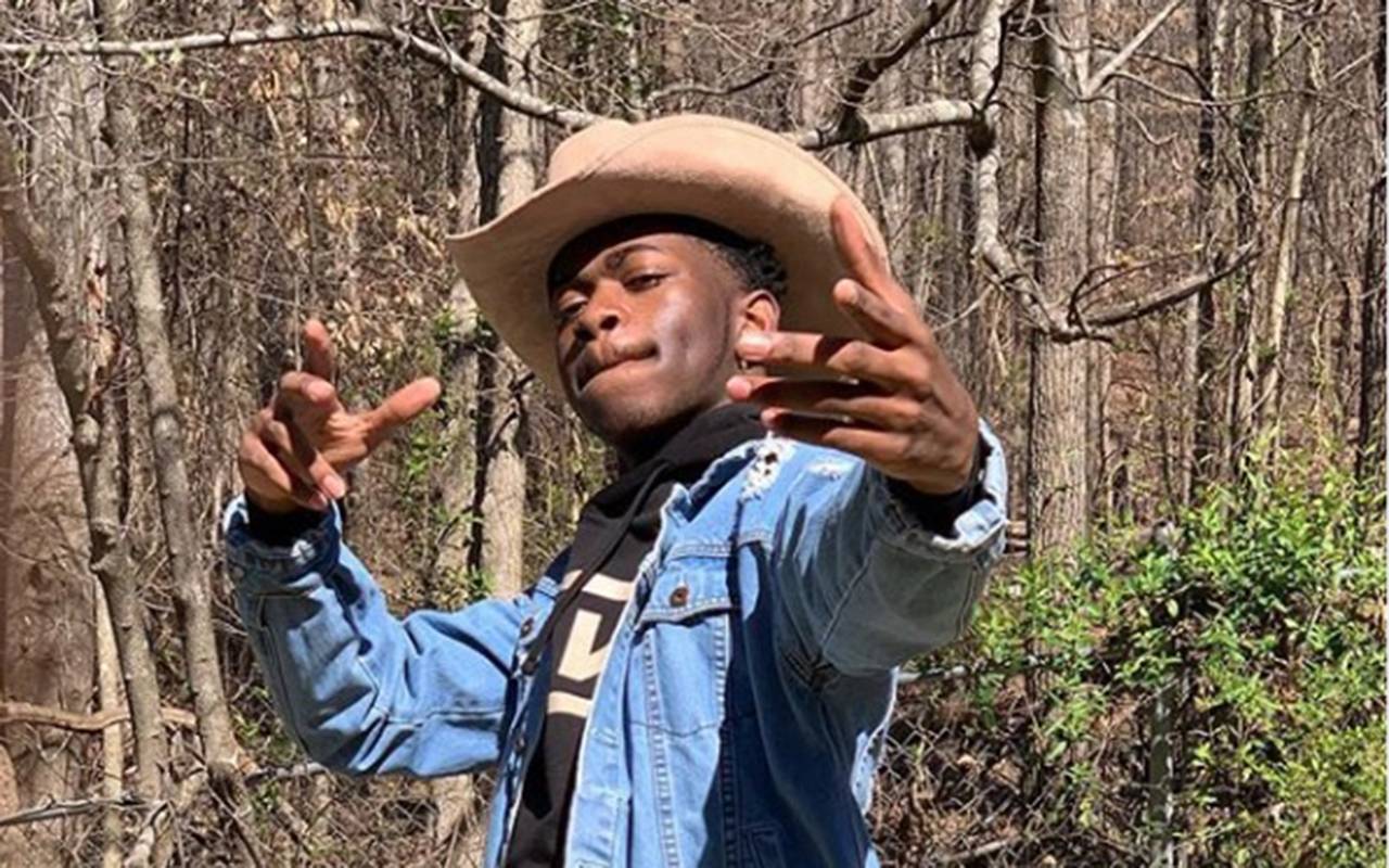 Billboard removes black artist Lil Nas X from the country chart