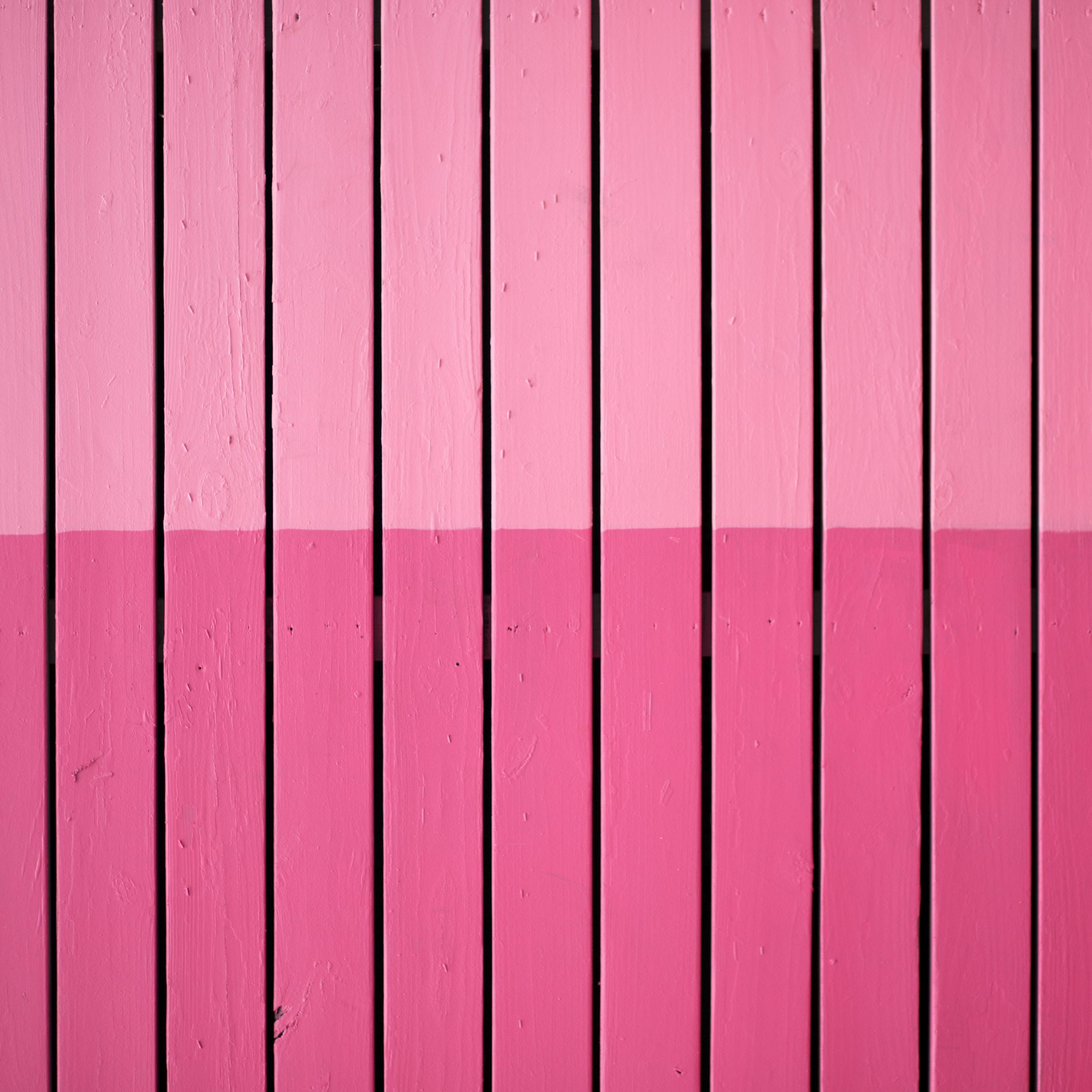 Wallpaper Weekends: In the Pink