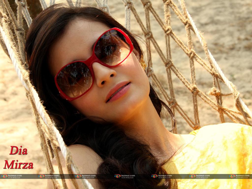 Dia Mirza Wallpaper 7