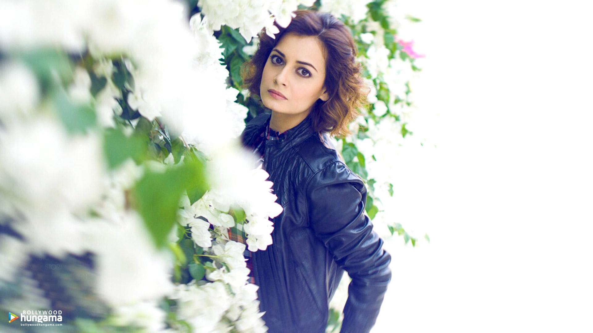 Dia Mirza Wallpaper. Dia Mirza 26