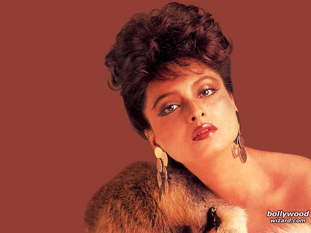 BollywoodWizard.com, Wallpaper / Picture of Rekha