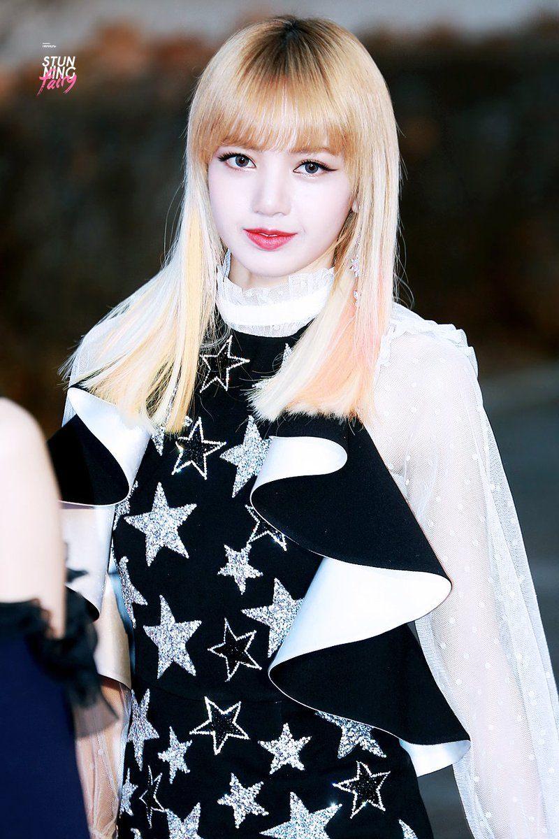 Picture Of BLACKPINK's Lisa That Shows That She's Like A