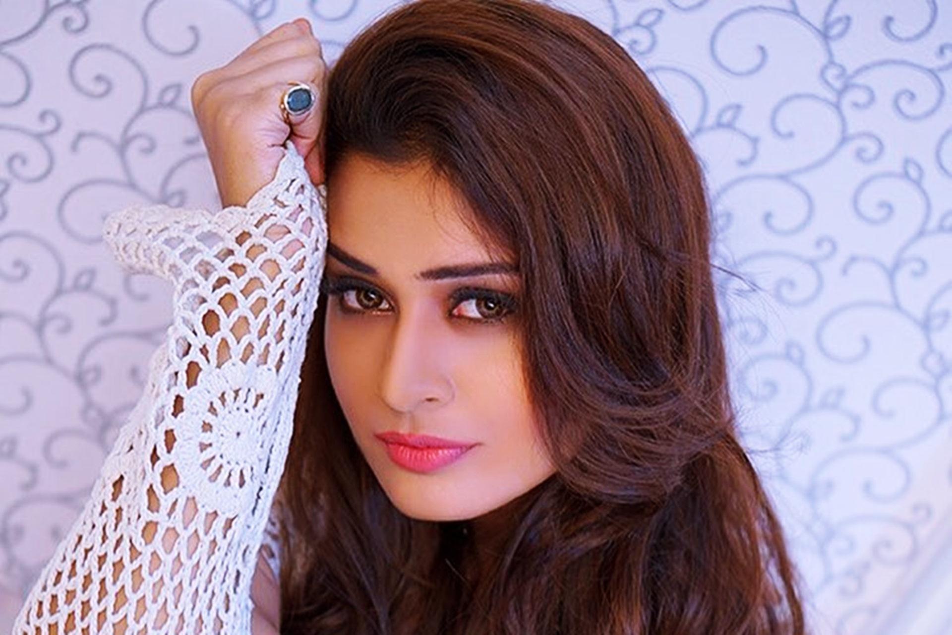 Payal Rajput Wallpapers - Wallpaper Cave