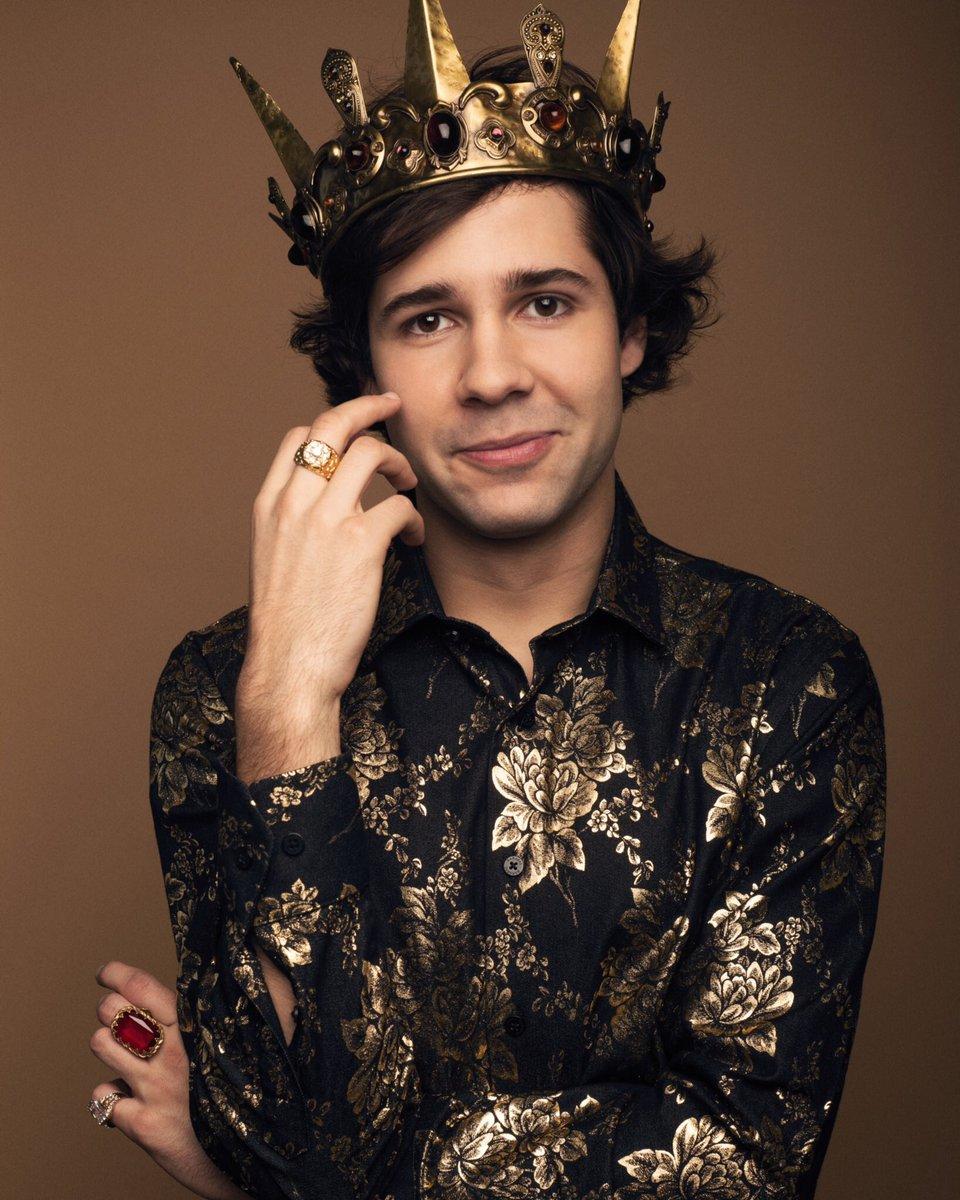 DAVID DOBRIK