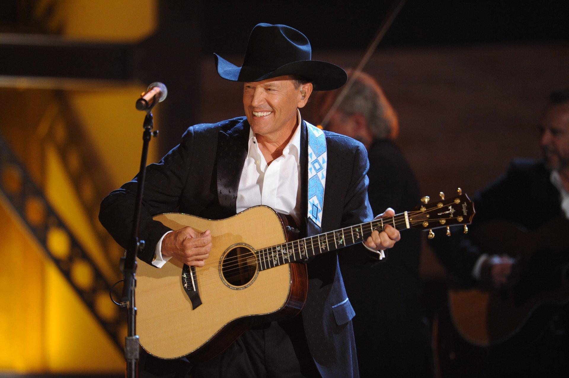 George Strait HD Wallpaper and Background Image
