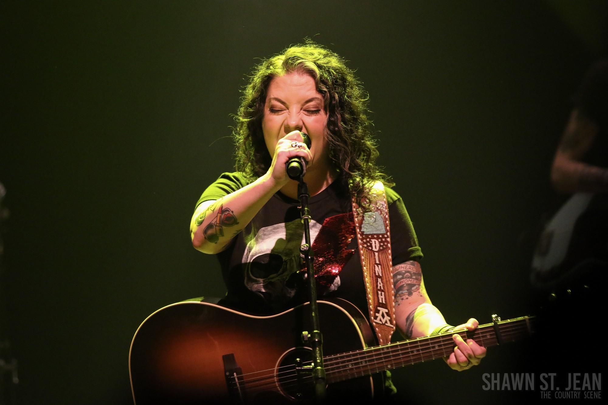 Ashley McBryde Wallpapers - Wallpaper Cave