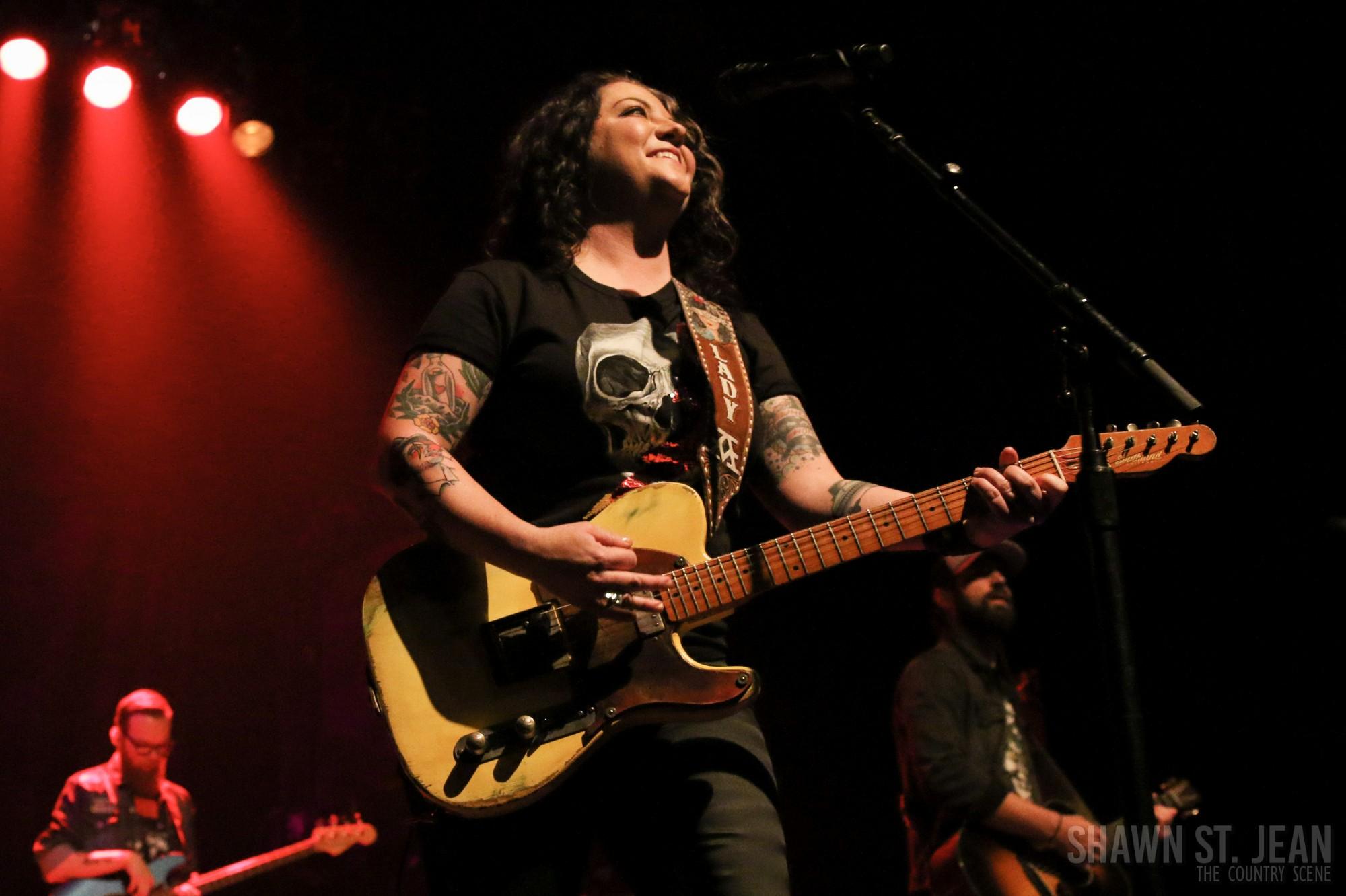 Fans Pack NYC's Gramercy Theatre for Ashley McBryde's Girl Going