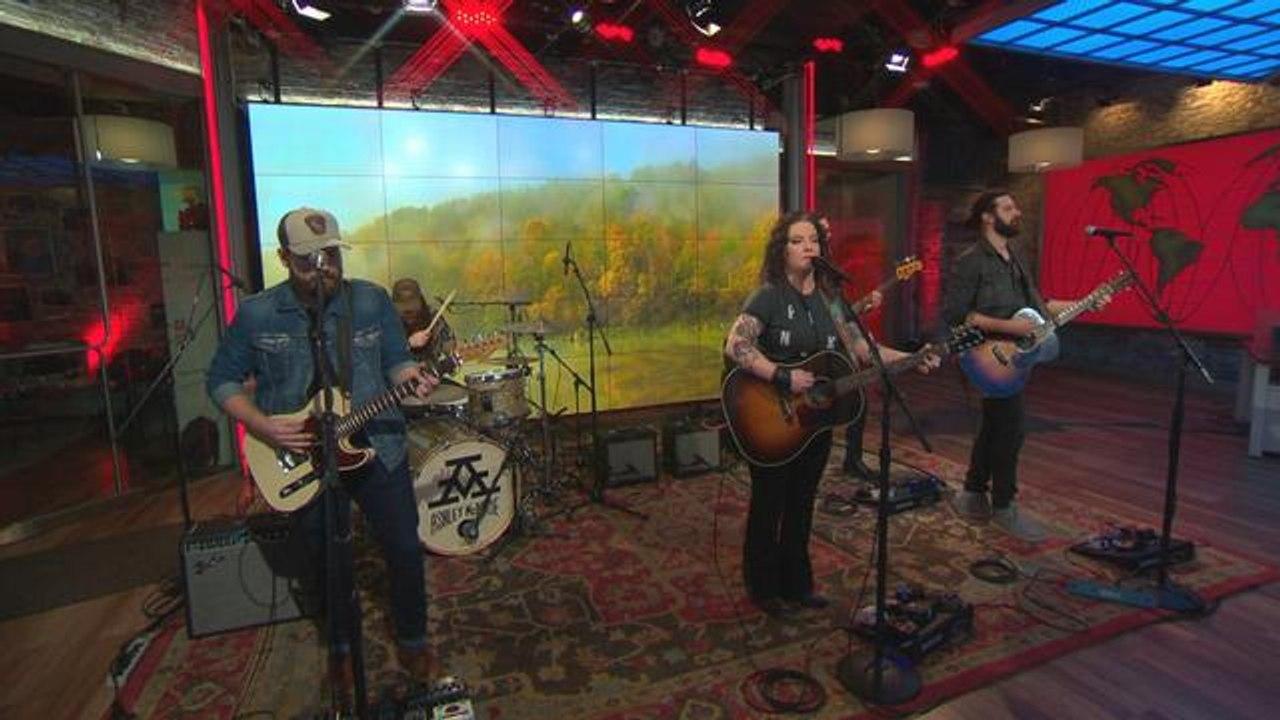 Saturday Sessions: Ashley McBryde performs El Dorado