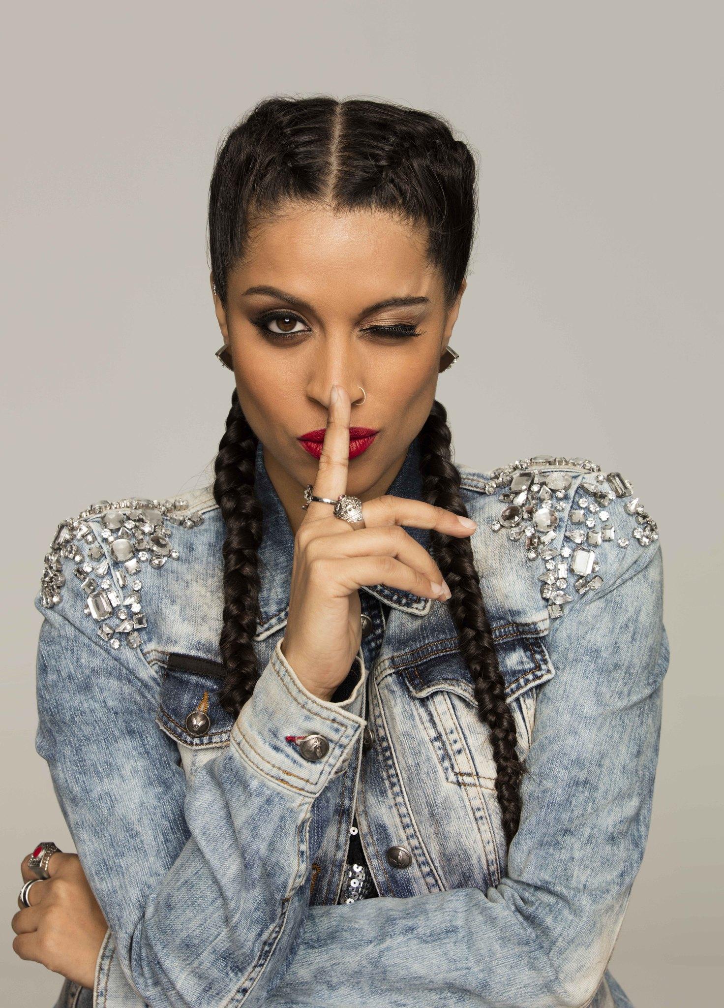 Lilly Singh Wallpapers - Wallpaper Cave