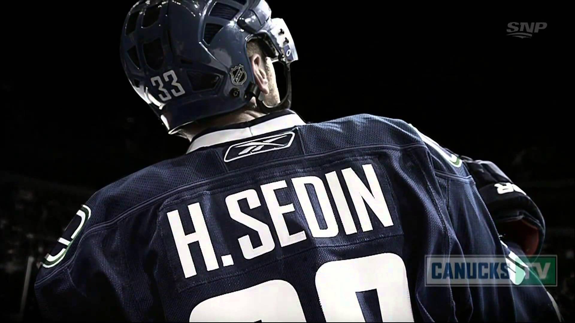 Hockey player of Vancouver Henrik Sedin wallpaper and image