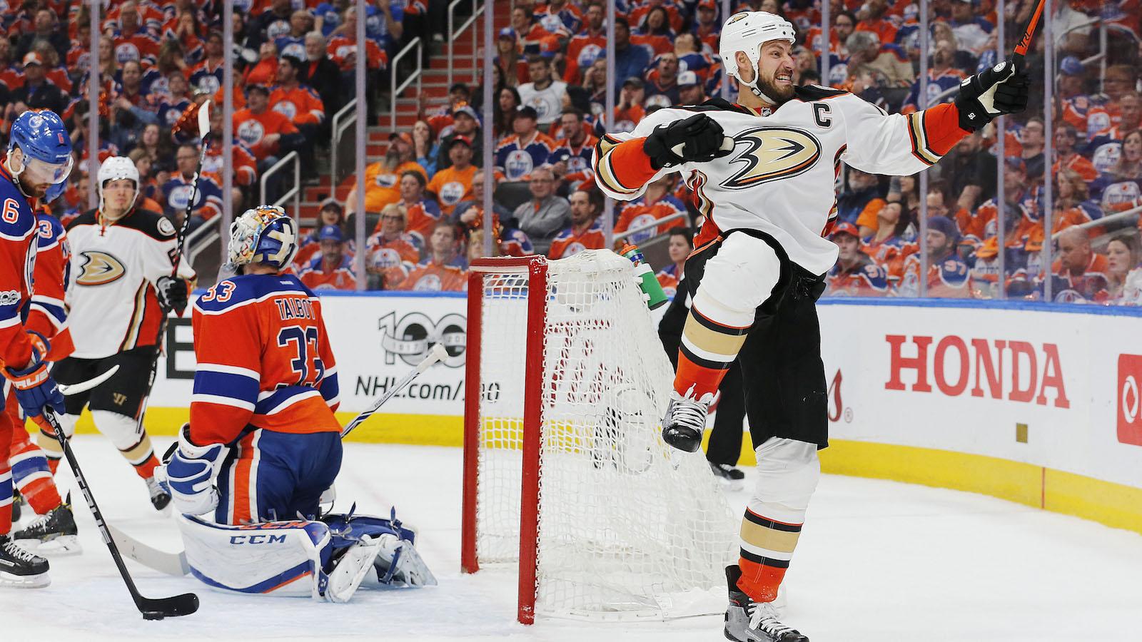 Ryan Getzlaf was spectacular for the Ducks in Game 4 even with some