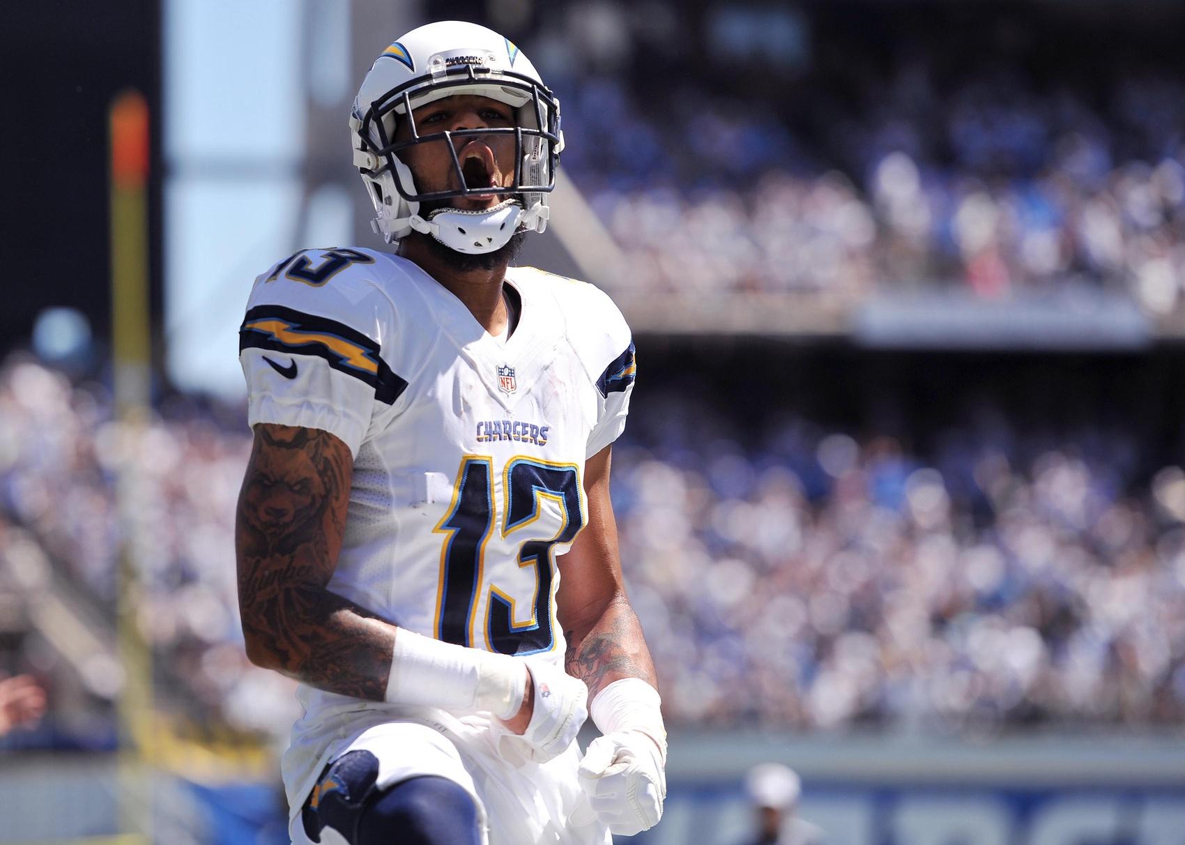 WATCH: Keenan Allen roasts Stephon Gimore with double move on TD
