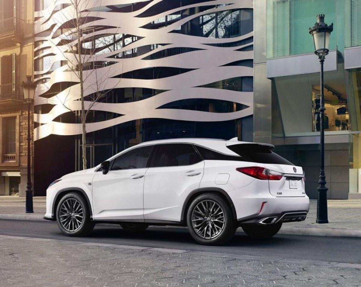 Lexus RX 450h Unveiled in New York