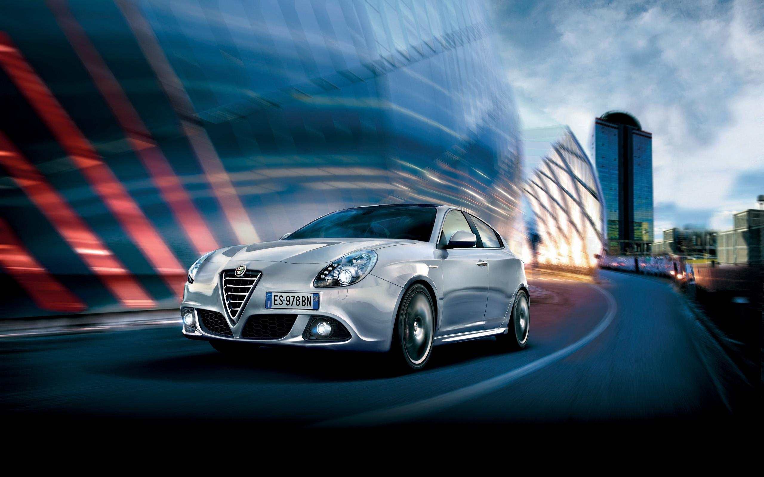 Alfa Romeo Giulietta Wallpaper and Background Image