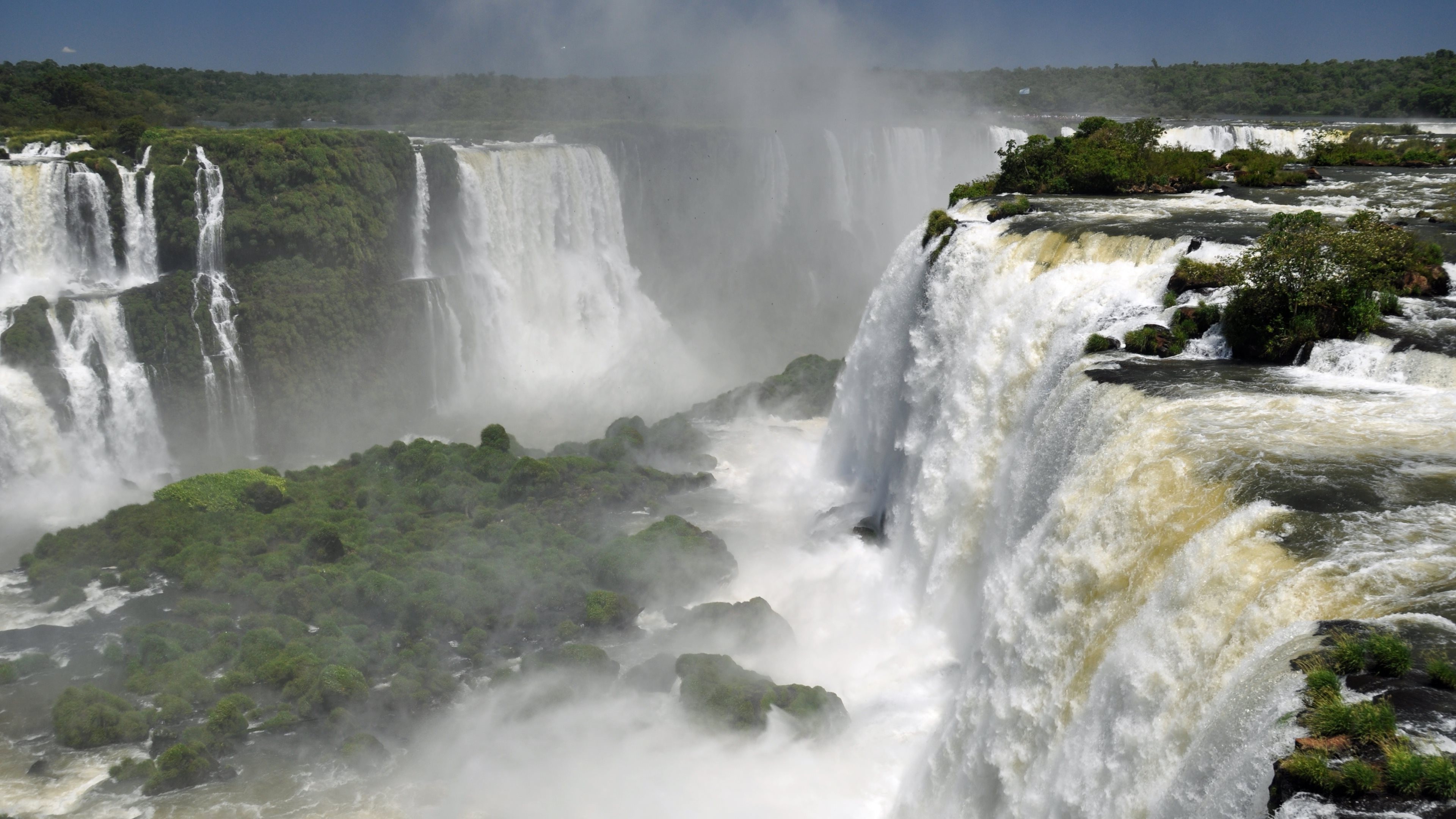 Iguazu Falls Wallpaper