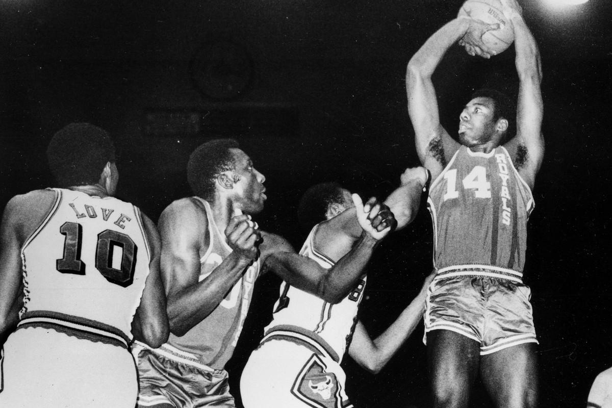 Oscar Robertson's Triple Doubles Look Nothing Like Russell